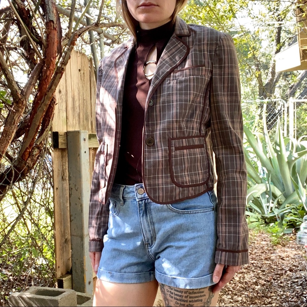 Brown plaid cropped blazer by BCBGMAXAZRIA small